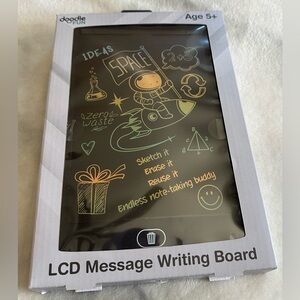 🆕 LCD Writing board NWT Doodle Fun ages 5+